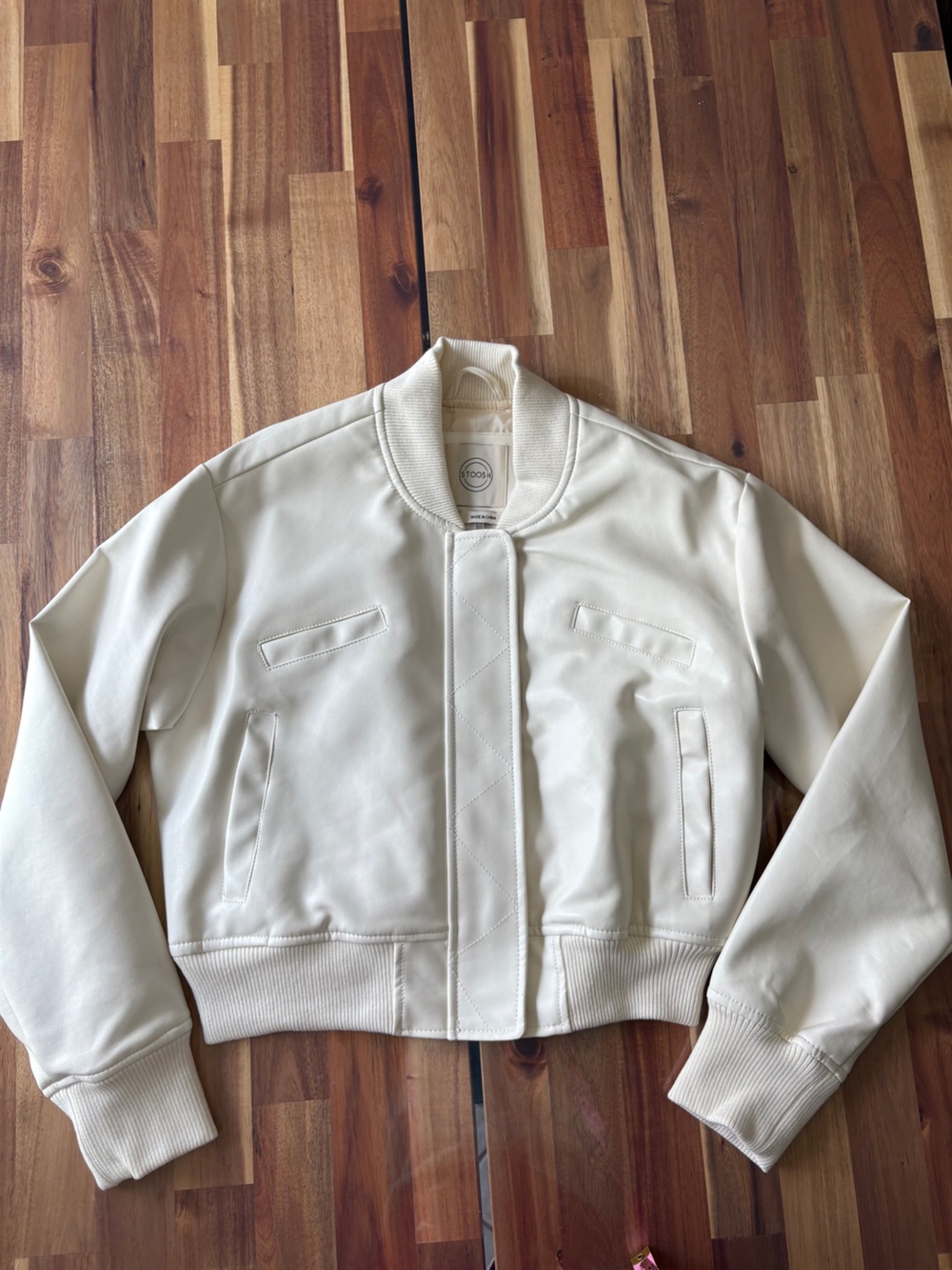 NWOT Sz M Cream Cropped Bomber Jacket w Pockets, Faux Leather Look